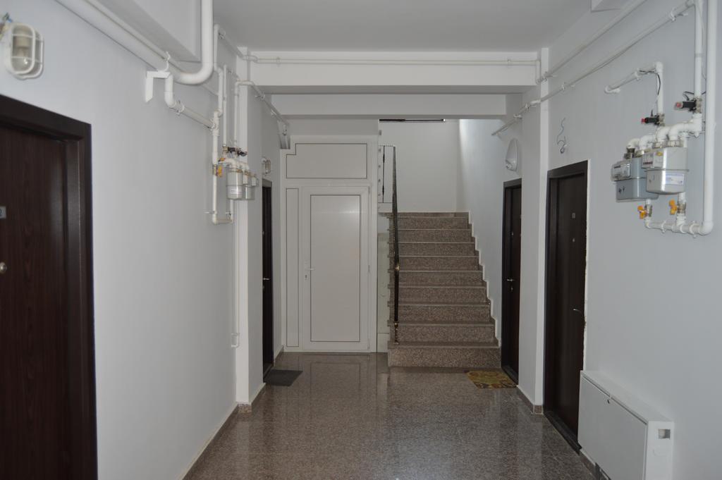 Apartamente Mamaia Nord D5 นาโวดาริ ภายนอก รูปภาพ