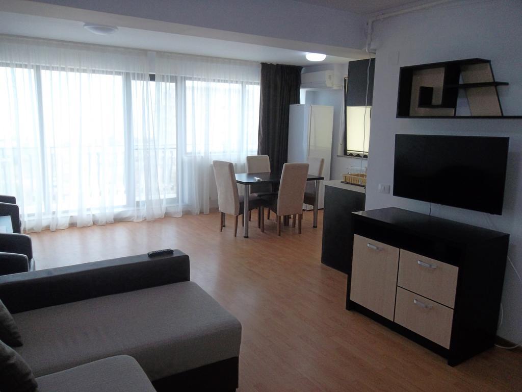 Apartamente Mamaia Nord D5 นาโวดาริ ภายนอก รูปภาพ