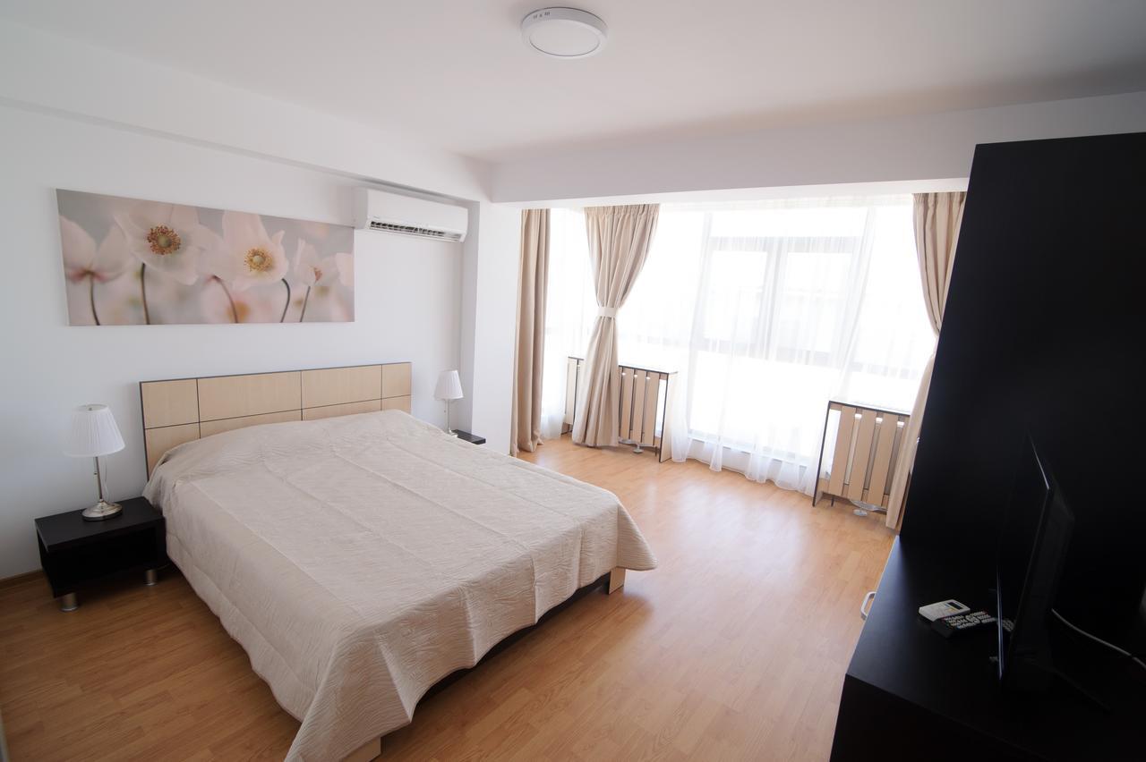 Apartamente Mamaia Nord D5 นาโวดาริ ภายนอก รูปภาพ