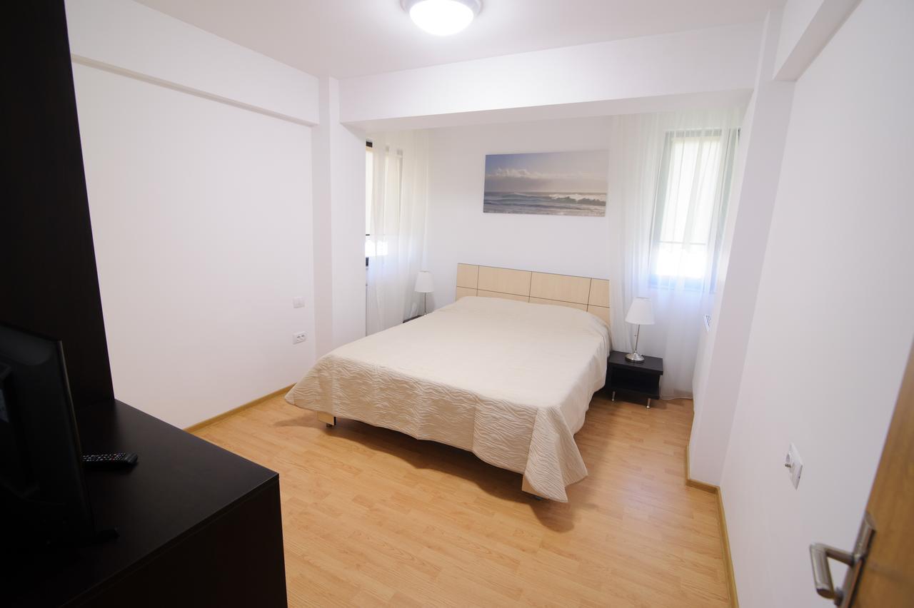 Apartamente Mamaia Nord D5 นาโวดาริ ภายนอก รูปภาพ
