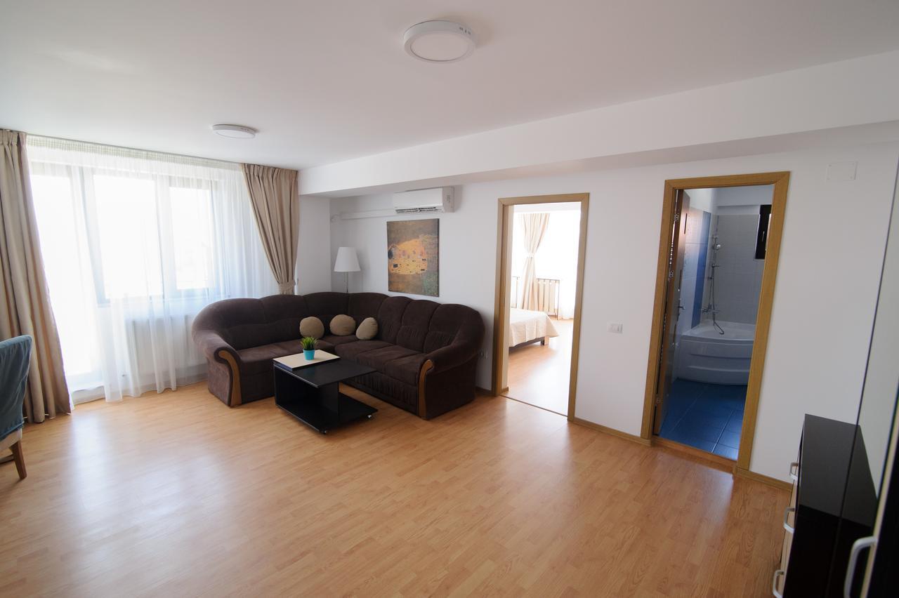 Apartamente Mamaia Nord D5 นาโวดาริ ภายนอก รูปภาพ