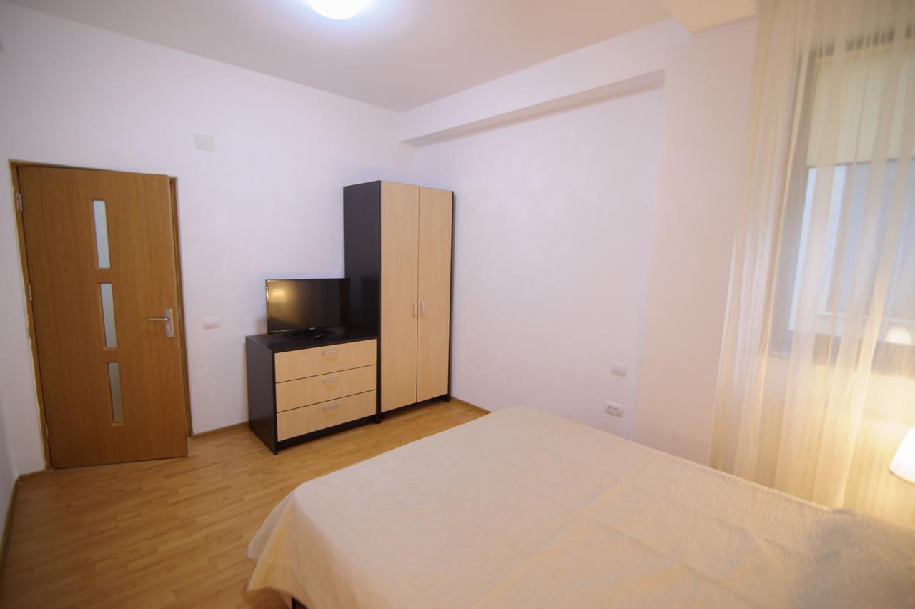 Apartamente Mamaia Nord D5 นาโวดาริ ภายนอก รูปภาพ